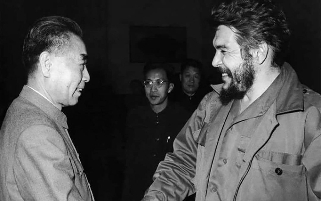 Zhou Enlai (left) greeting Ernesto 'Che' Guevara (right) after Guevara' second visit to China. The first time being in 1960 (1965)